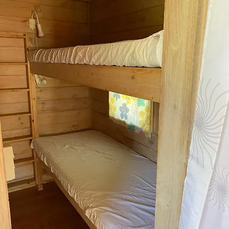 4-personers Hytte Pa Rinkenaeshus Camping - Hytte B Gråsten